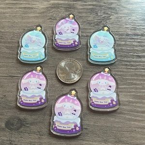 ✨ 5 for $25 ✨ Sanrio Cinnamoroll acrylics